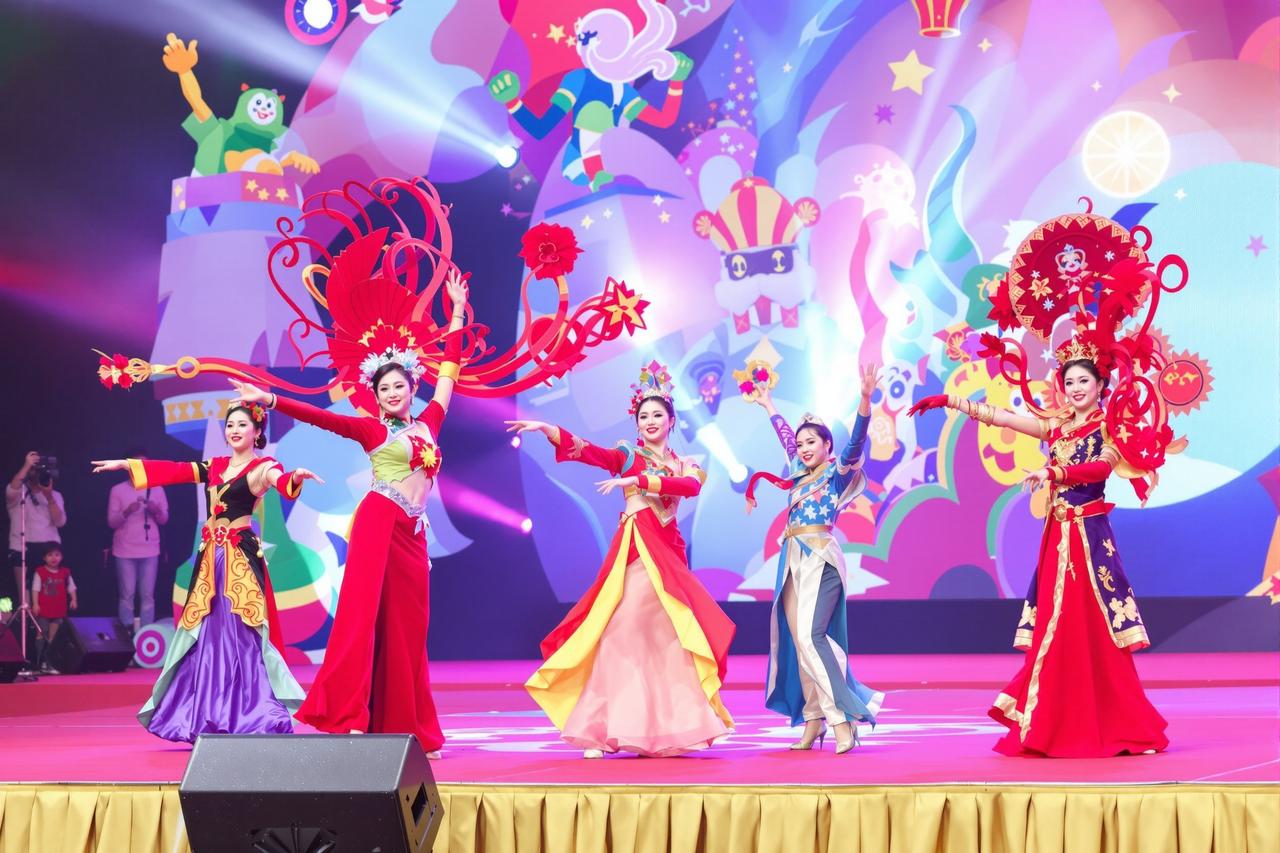 免费视频年度粉丝嘉年华